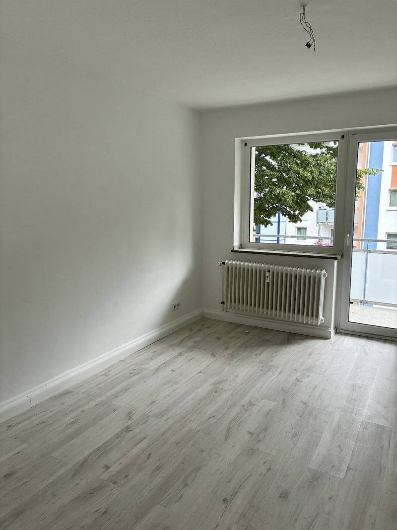 Schöne Wohnung mit Balkon in der Stegerwaldsiedlung