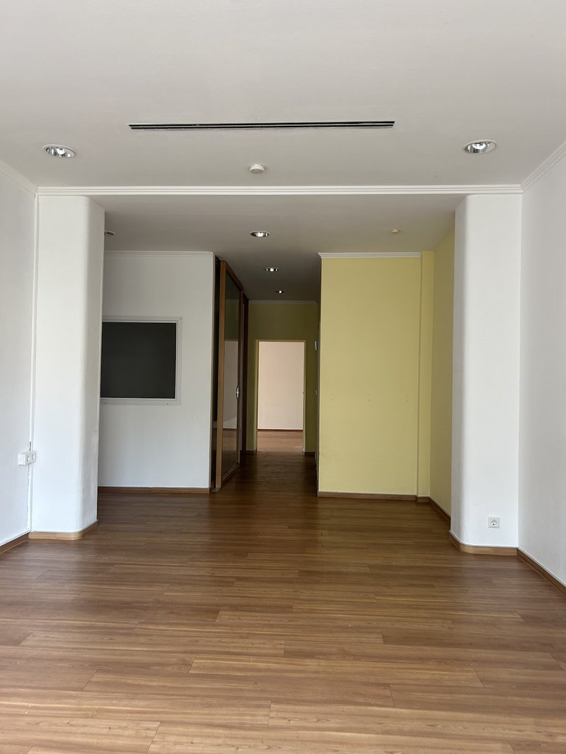 Vielseitig nutzbare Gewerberäume in Düsseldorf-Heerdt