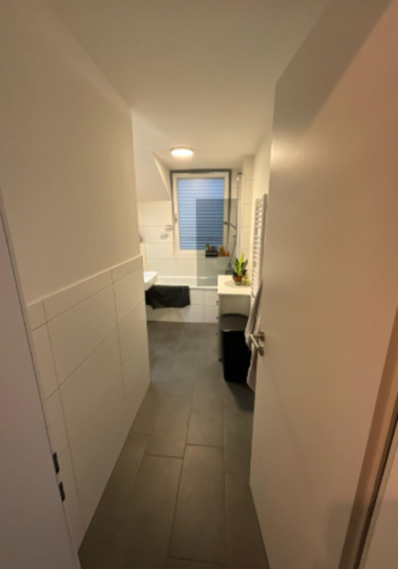 Schöne 4-Zimmer-Wohnung in Düsseldorf Rath