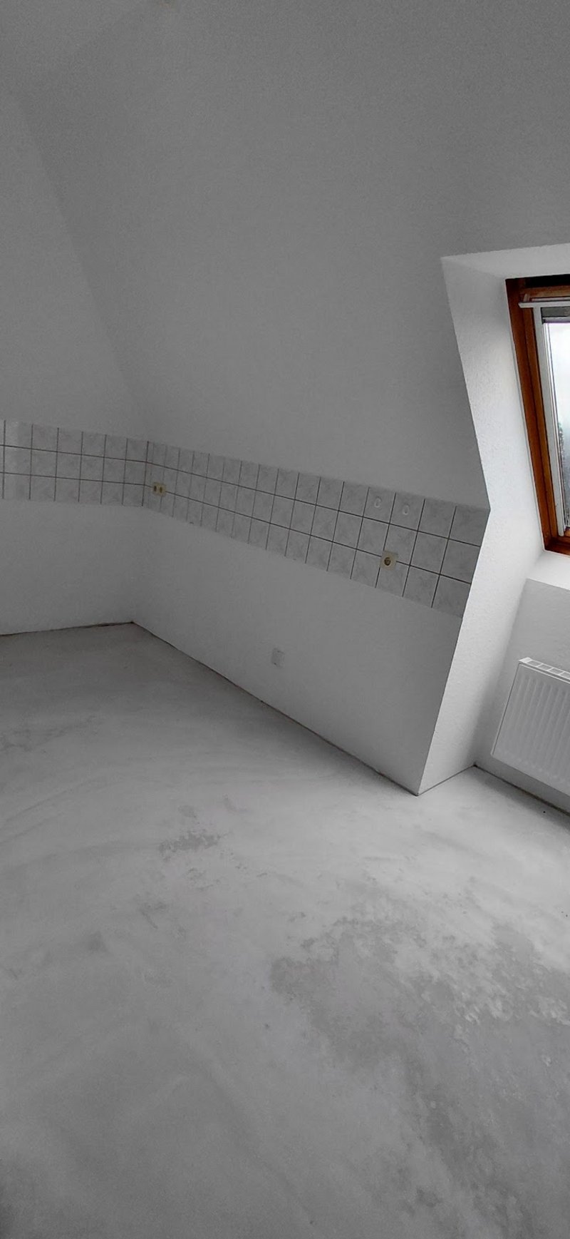 Vermietung an Ü60 - Barrierefreie und geräumige 2-Zimmerwohnung in Düsseldorf-Holthausen