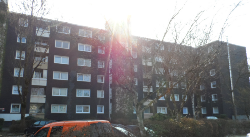 Schöne 3 Raum Wohnung mit WBS sucht nette Mieter ab 01.11.2026