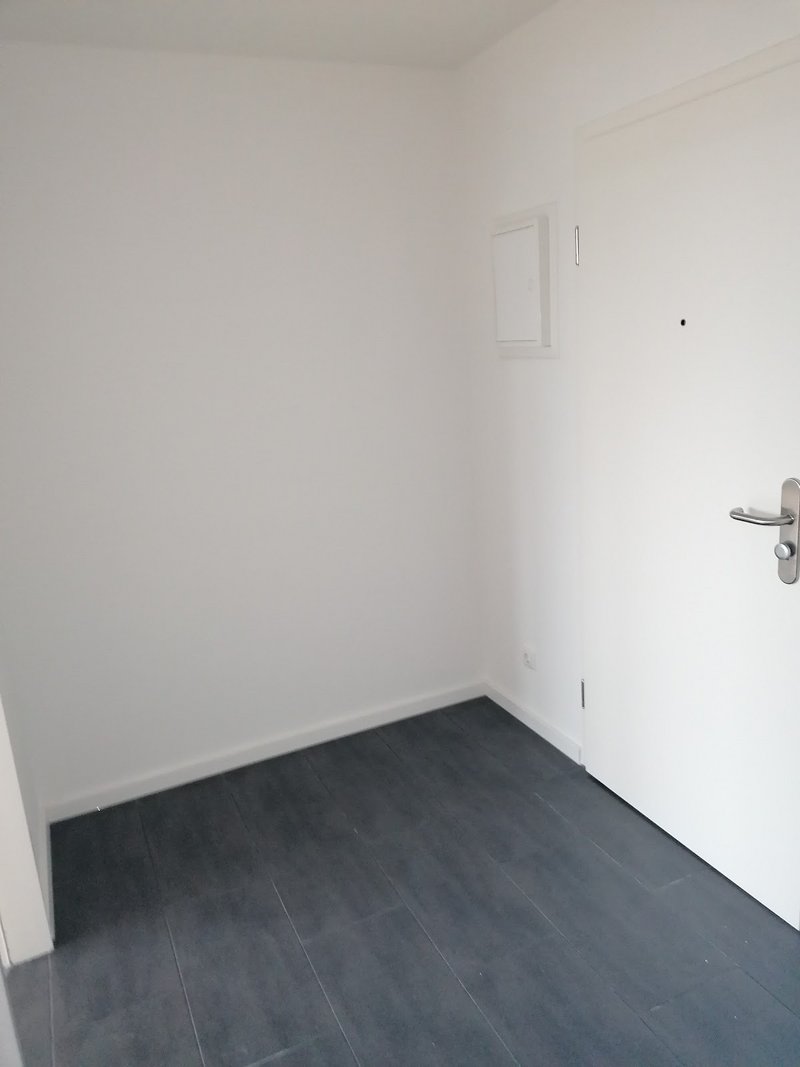 Gemütliche 1 Zimmer-Wohnung in Bergisch Gladbach mit Balkon