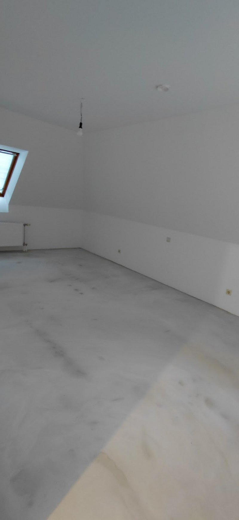 Vermietung an Ü60 - Barrierefreie und geräumige 2-Zimmerwohnung in Düsseldorf-Holthausen
