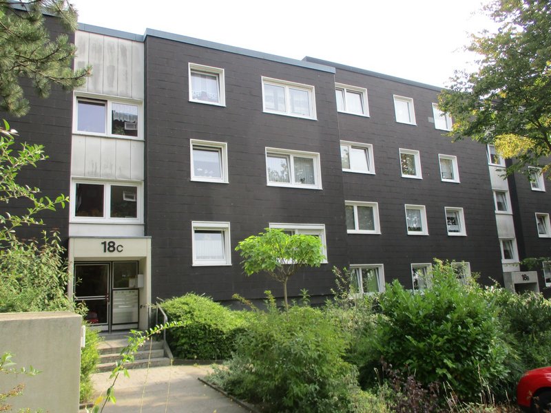 Perfekt für Familien 4 Zimmer Wohnung ab dem 01.11.2026 mit WBS