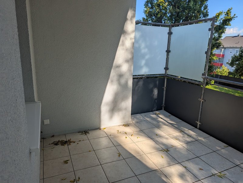 Helle 2-Zimmerwohnung mit Balkon in Düsseldorf-Stockum